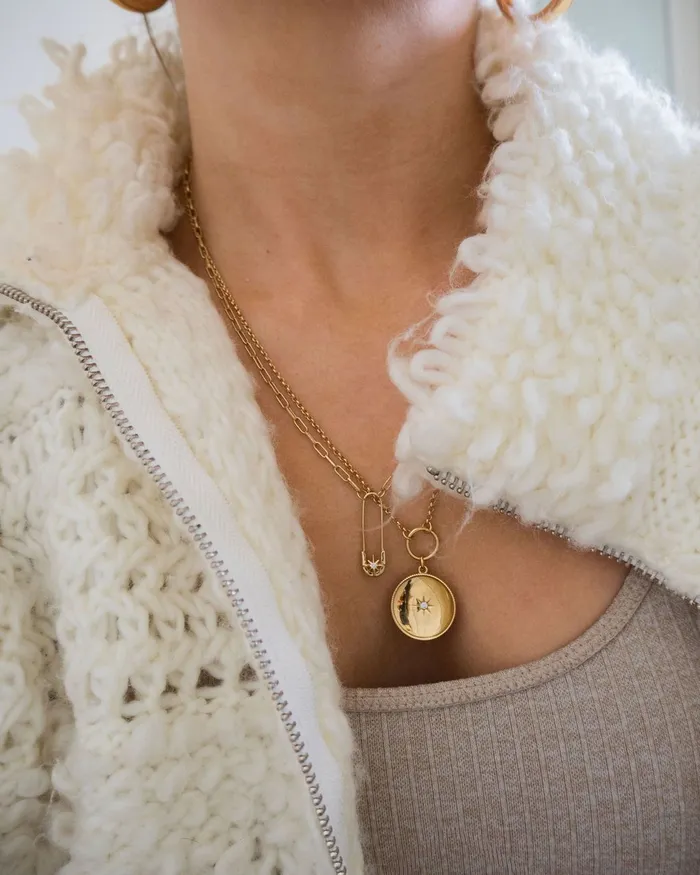 Five and Two Jewelry Elora Necklace Necklaces