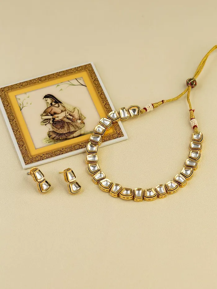 Striking Streak Necklace Set Curio Cottage Necklaces