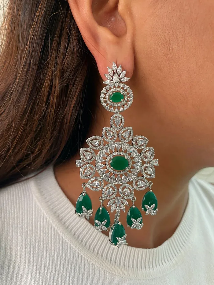 Necklaces PRERTO ECOMMERCE PRIVATE LIMITED Maharani Beline Statement 4 Layer Emerald Drop Necklace Set Earrings Necklace