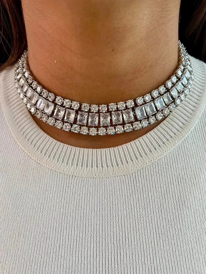 PRERTO ECOMMERCE PRIVATE LIMITED Necklaces Maharani Cushion Dimonte 3 Layer Diamond and Pearly Floret Necklace Set