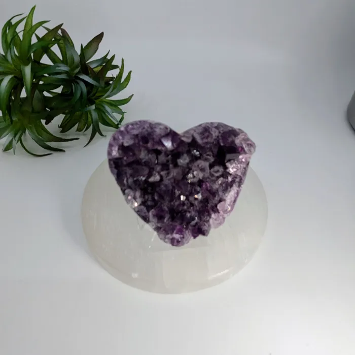 Bliss Crystals Amethyst Geode 25 Heart LV7526 Necklaces
