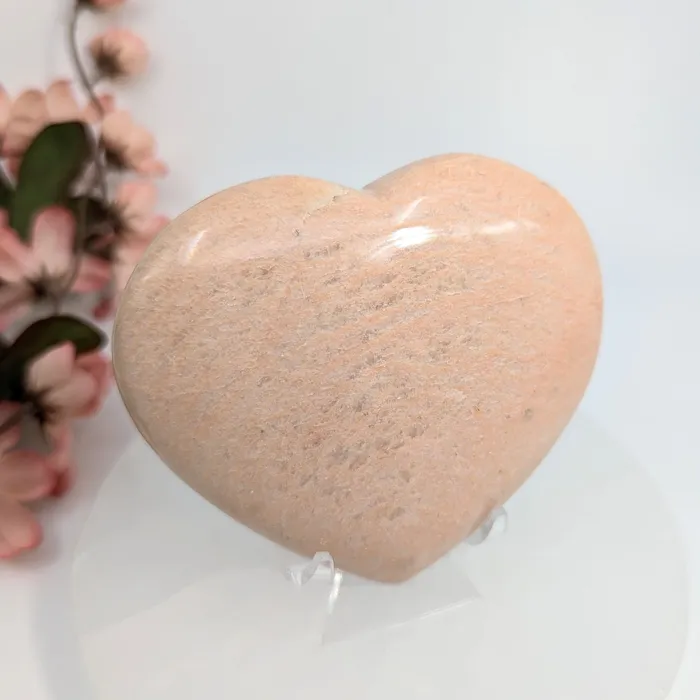 Bliss Crystals Necklaces Peach Moonstone 35 Heart Stand LV8042