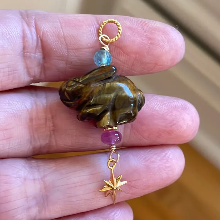 Necklaces Vintage Paris Jewelry Carved Rabbit Pendant Tigers Eye Ruby and Fluorite Gold Filled Handmade Necklaces Vintage Paris Jewelry Carved Rabbit Pendant Tigers Eye Ruby and Fluorite Gold Filled Handmade